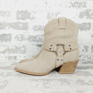 Women's Western-Inspired Ankle Booties in Light Taupe Suede